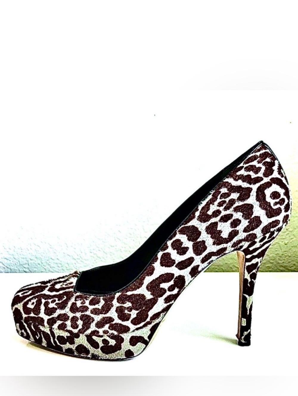 Rare GUCCI Leopard Pony-Hair Platform Stiletto Pumps Silver/Brown 7 MSRP $1280 - Picture 1 of 10